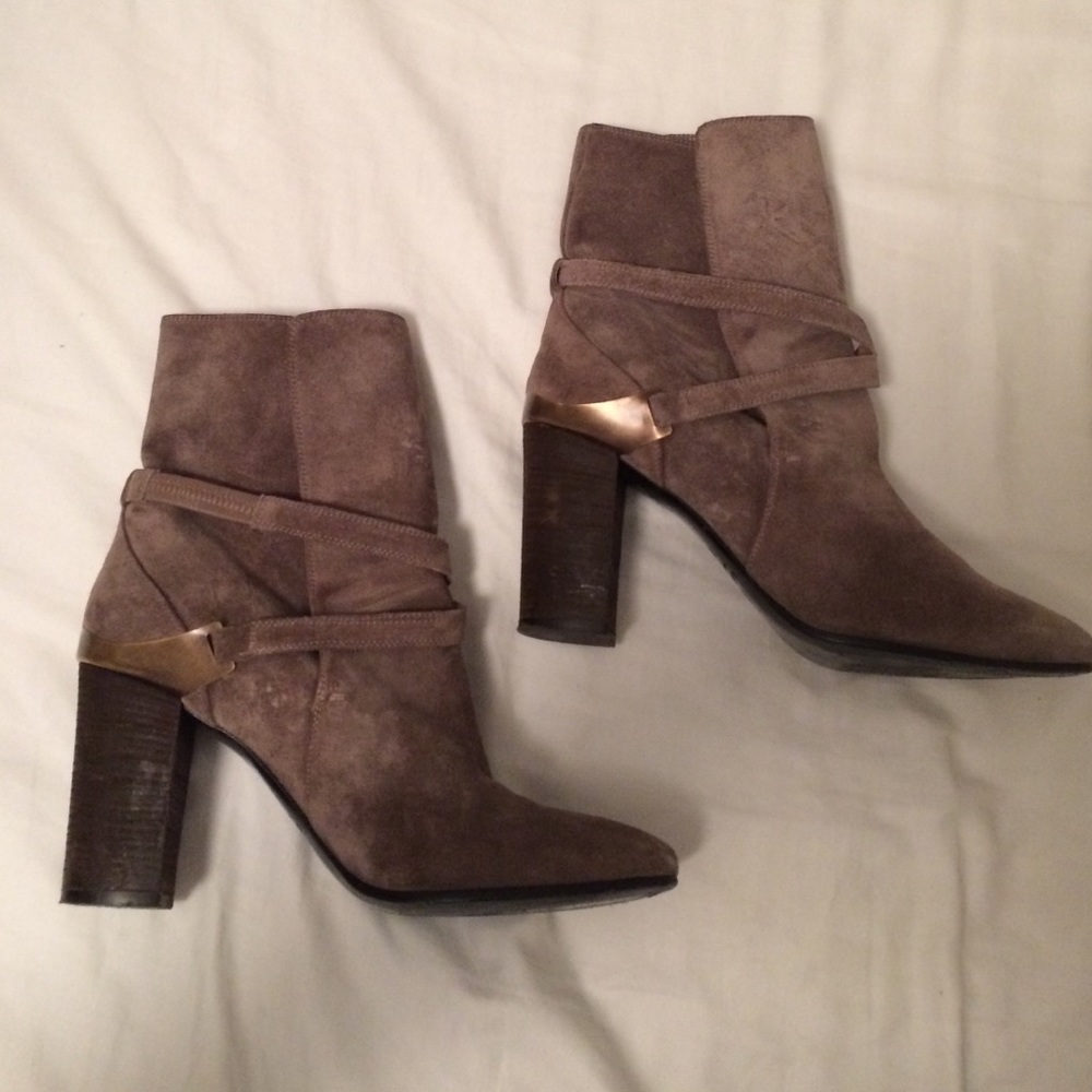 !!!!SALE!!!! Lanvin Booties